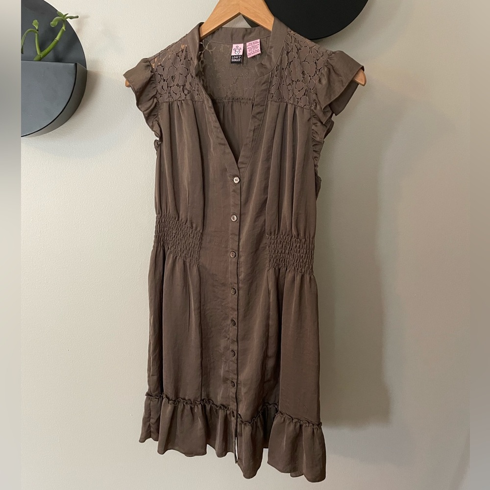 Love on a Hanger Brown Cap Sleeve Dress Size Large